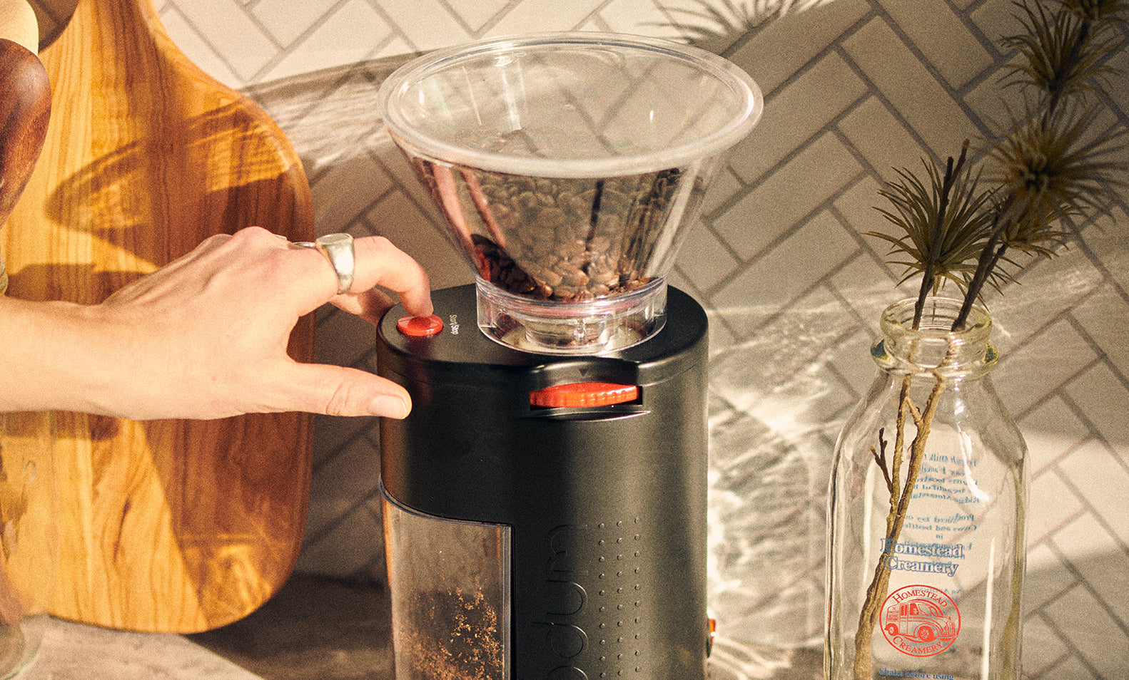 Portable Electric Coffee Grinder - Browny Coffee Roasters